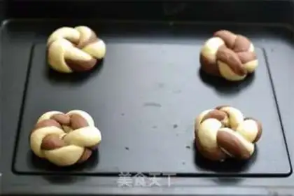 Make Chess toast step 6