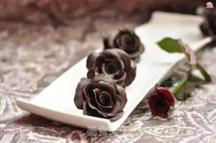 Make Chocolate roses step 15