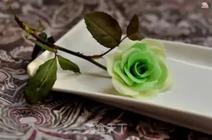 Make Chocolate roses step 19