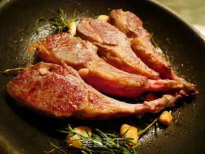 Make Rosemary fried lamb chops step 3