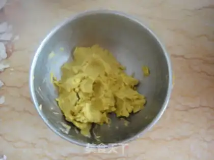 Make Salted egg yellow buns step 8