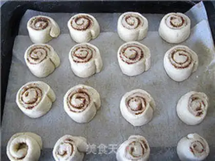 Make Sesame cinnamon rolls step 11