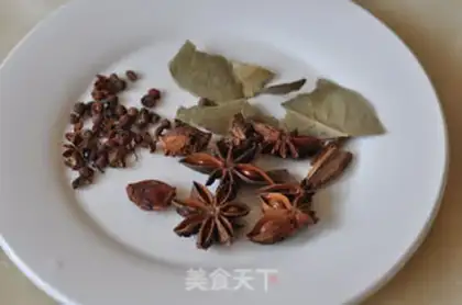 Make Five fragrances step 5