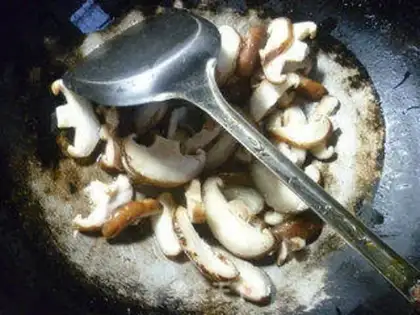 Make Fry mushrooms step 5