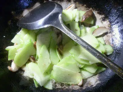 Make Fry mushrooms step 6