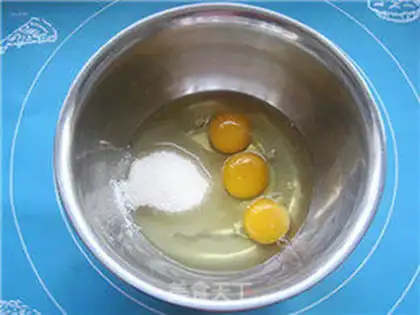 Make Bread machine sponge cake step 1
