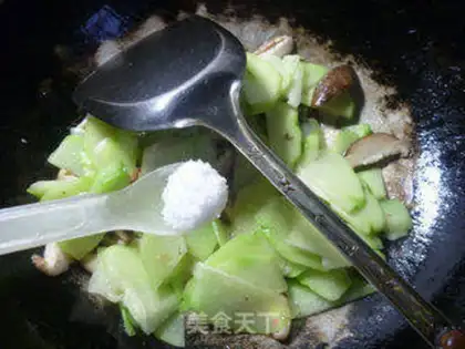 Make Fry mushrooms step 7