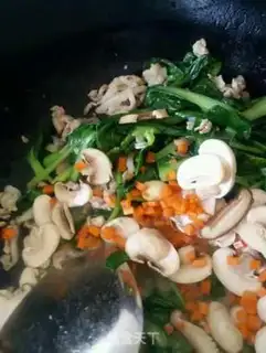 Make Creamed mushrooms step 5