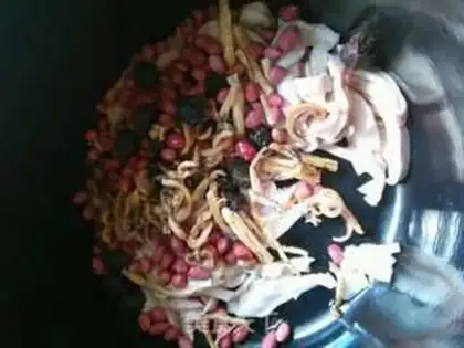 Make Ink hog belly peanut soup step 7