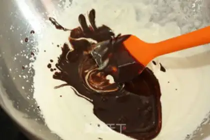 Make Chocolate mousse cake step 13