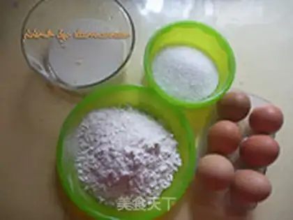 Make Double sponge cake step 0