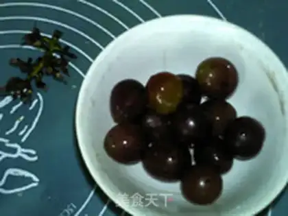 Make Grape peanut cabbage step 1