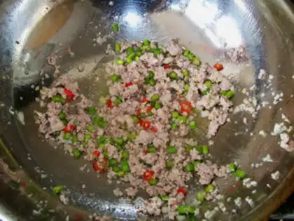 Make Hunan spicy Italy. Noodles step 4