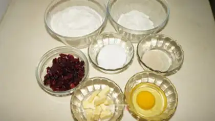 Make The cranberry snack step 0