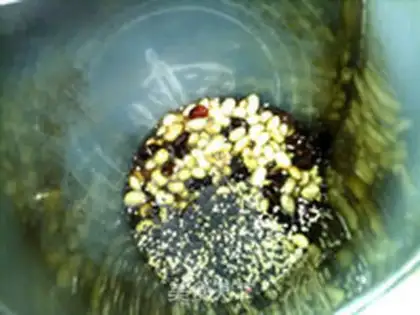 Make Black and white sesame soybean step 4