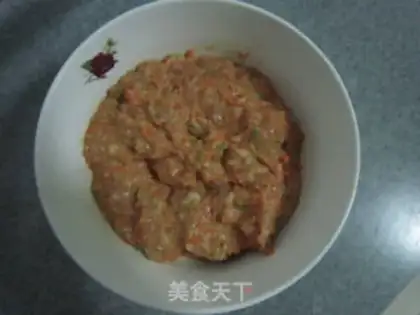 Make A lamb carrot pie step 2