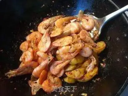 Make Shrimp potatoes step 10