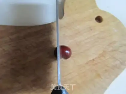 Make Sugar chestnuts step 1