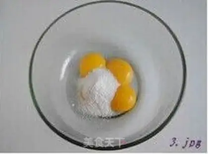 Make Mango cream cake step 2