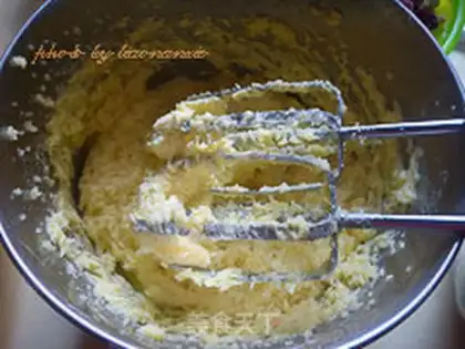 Make Gorgeous pound cake step 2