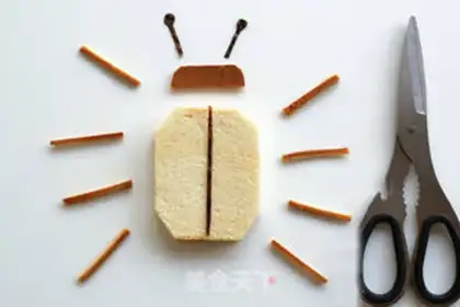 Make The warm spring of a ladybug step 1
