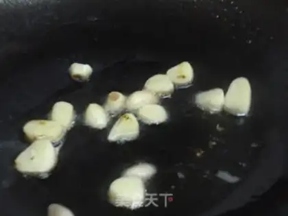 Make Garlic cooking step 4