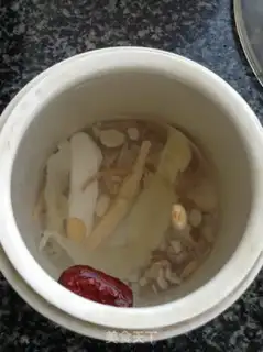 Make Autumn ribs soup step 2