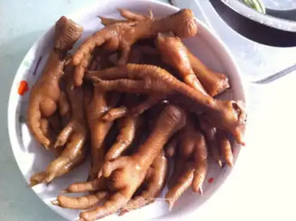Make Weird chicken claws step 0