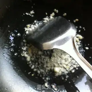 Make Weird chicken claws step 3