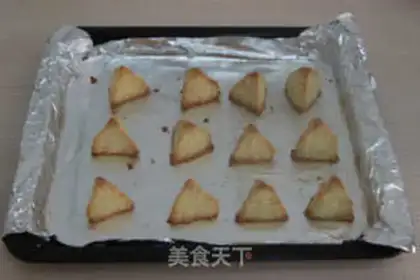 Make Coconut pyramid step 4