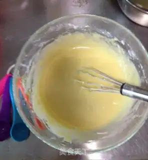 Make Zebra Zephyr cake step 2