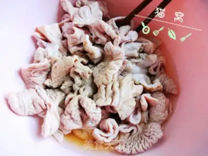Make Garlic intestines step 1