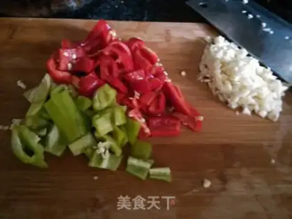 Make Pyramid chicken step 0
