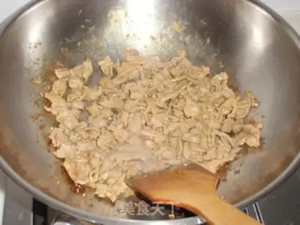 Make ♪ Pill pepper meat ♪ step 2