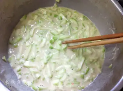 Make Shrimp beads step 6