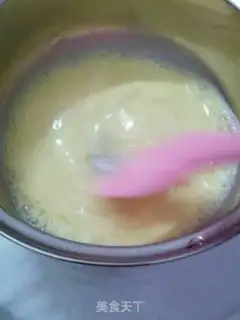 Make A tea mousse roll step 4