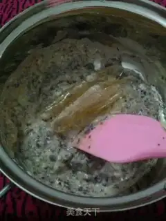 Make A tea mousse roll step 6