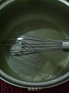 Make A tea mousse roll step 14