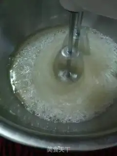 Make A tea mousse roll step 18