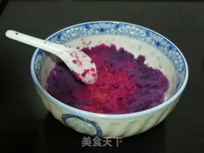 Make Sour rose cake step 3