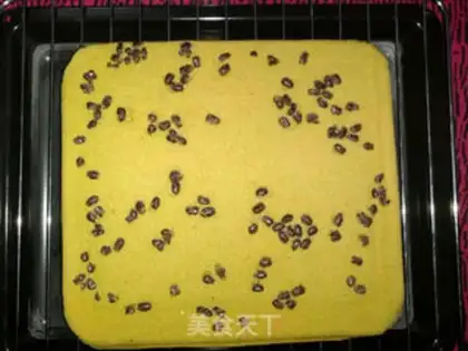 Make A tea mousse roll step 29
