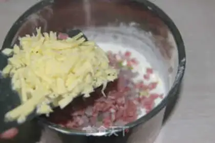 Make Pizza cake step 4