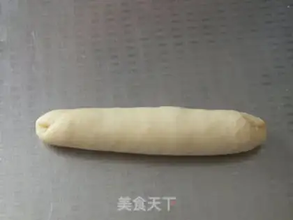 Make Snail bread step 9