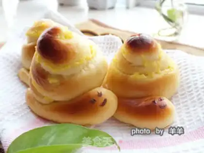 Make Snail bread step 18