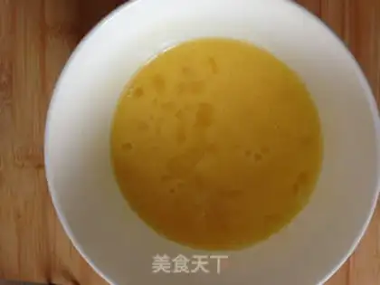 Make Frozen egg rolls step 2