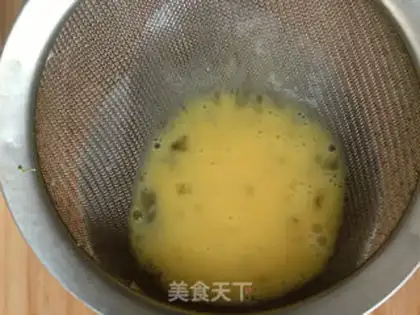 Make Frozen egg rolls step 3