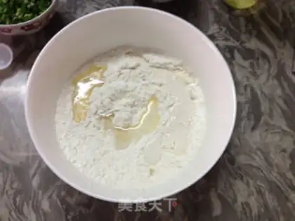 Make Onion soda cookies step 1