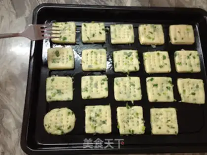 Make Onion soda cookies step 6