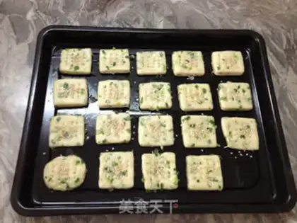 Make Onion soda cookies step 7