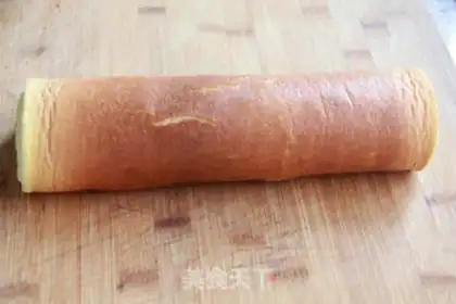 Make Meat pine moss cake roll step 8